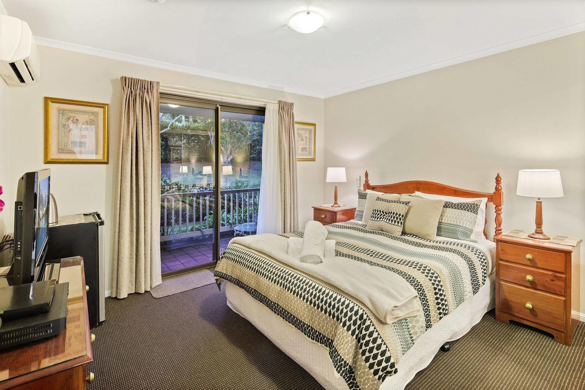 Eden Lodge Nambour Exteriör bild